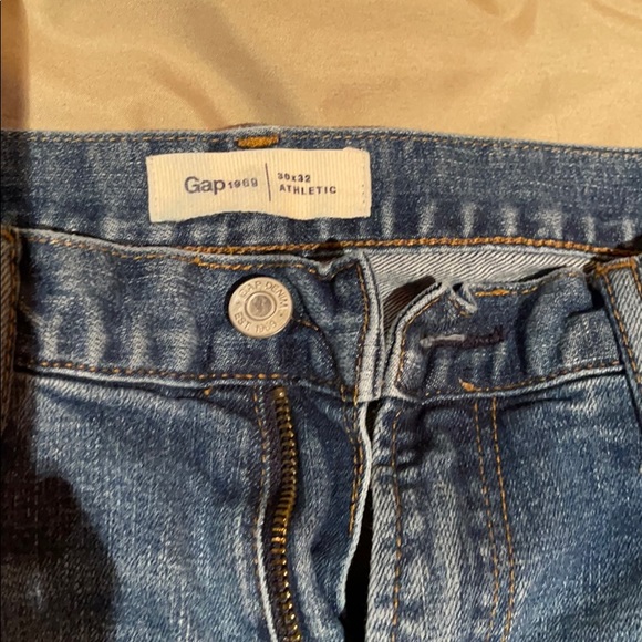 Gap Jeans - Picture 3 of 3